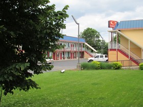 Econo Lodge Carlisle