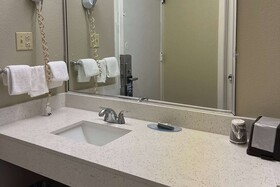 Travelodge by Wyndham Carlisle North
