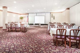 Best Western Plus Clarks Summit Scranton