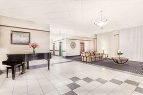 Best Western Plus Clarks Summit Scranton