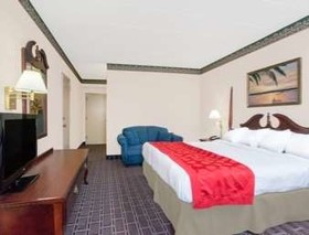 Best Western Plus Clarks Summit Scranton