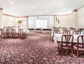 Best Western Plus Clarks Summit Scranton