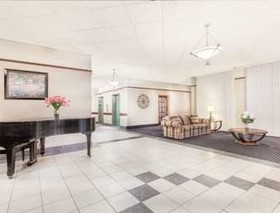 Best Western Plus Clarks Summit Scranton