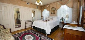 Emig Mansion