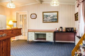 Rodeway Inn Akron