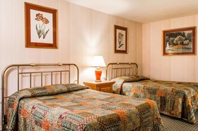 Rodeway Inn Akron