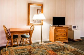 Rodeway Inn Akron