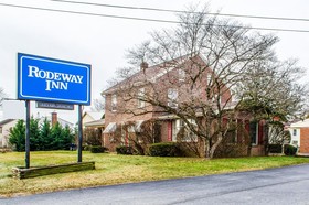 Rodeway Inn Akron