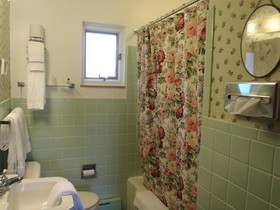 Glass House Inn