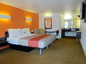 Motel 6 Erie