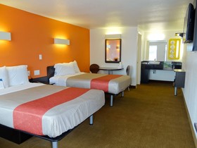 Motel 6 Erie
