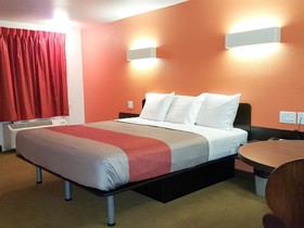 Motel 6 Erie