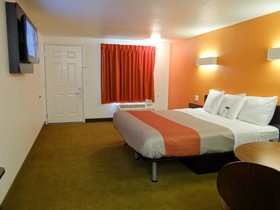 Motel 6 Erie