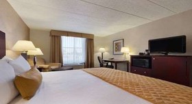 Comfort Inn & Suites Glen Mills