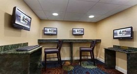 Comfort Inn & Suites Glen Mills