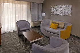 Courtyard by Marriott Harrisburg Hershey