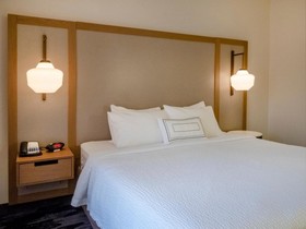 Fairfield Inn & Suites Hazleton