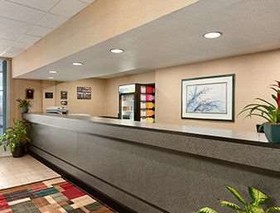 Red Carpet Inn & Suites
