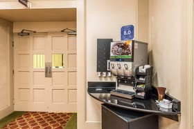 Quality Inn & Suites Indiana