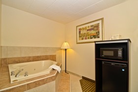 Quality Inn & Suites Indiana