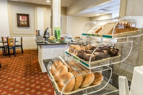 Quality Inn & Suites Indiana