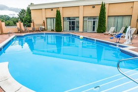 Quality Inn & Suites Indiana