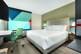 avid hotel Lancaster