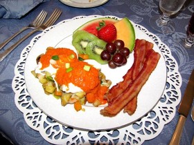 Lovelace Manor Bed & Breakfast