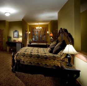 The Inn at Leola Village