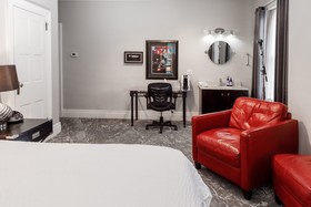 Lititz Springs Inn