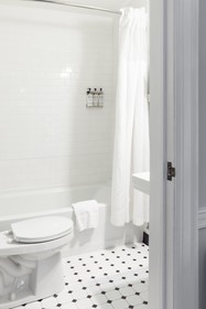 Lititz Springs Inn