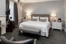 Lititz Springs Inn