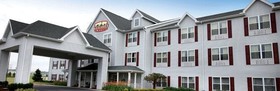 Lancaster Inn & Suites