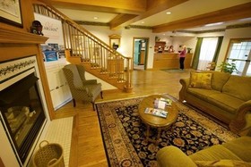 Lancaster Inn & Suites