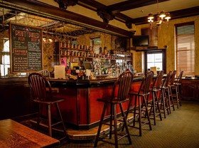 Penn Wells Hotel