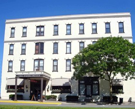 Penn Wells Hotel