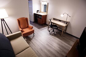 Country Inn & Suites by Radisson, Harrisburg West Mechanicsburg