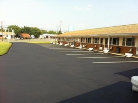 Knights Inn Mifflintown