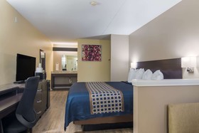 Rodeway Inn & Suites Monroeville-Pittsburgh