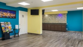 Rodeway Inn & Suites Monroeville-Pittsburgh