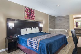 Rodeway Inn & Suites Monroeville-Pittsburgh