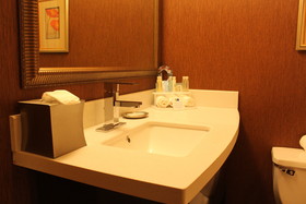 Holiday Inn Express Lewisburg/New Columbia