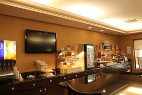 Holiday Inn Express Lewisburg/New Columbia