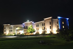 Holiday Inn Express Lewisburg/New Columbia