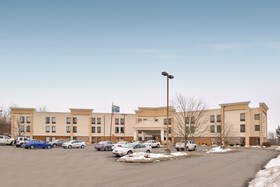 Holiday Inn Express Lewisburg/New Columbia