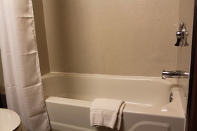 Holiday Inn Express Lewisburg/New Columbia