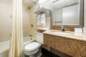 Clarion Hotel And Conference Center Harrisburg West