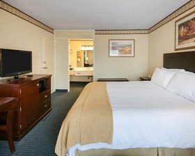 Clarion Inn & Suites New Hope-Lambertville