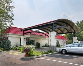 Clarion Inn & Suites New Hope-Lambertville