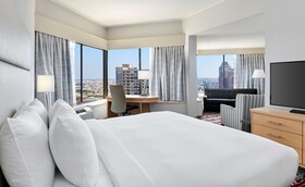 DoubleTree by Hilton Hotel Philadelphia Center City